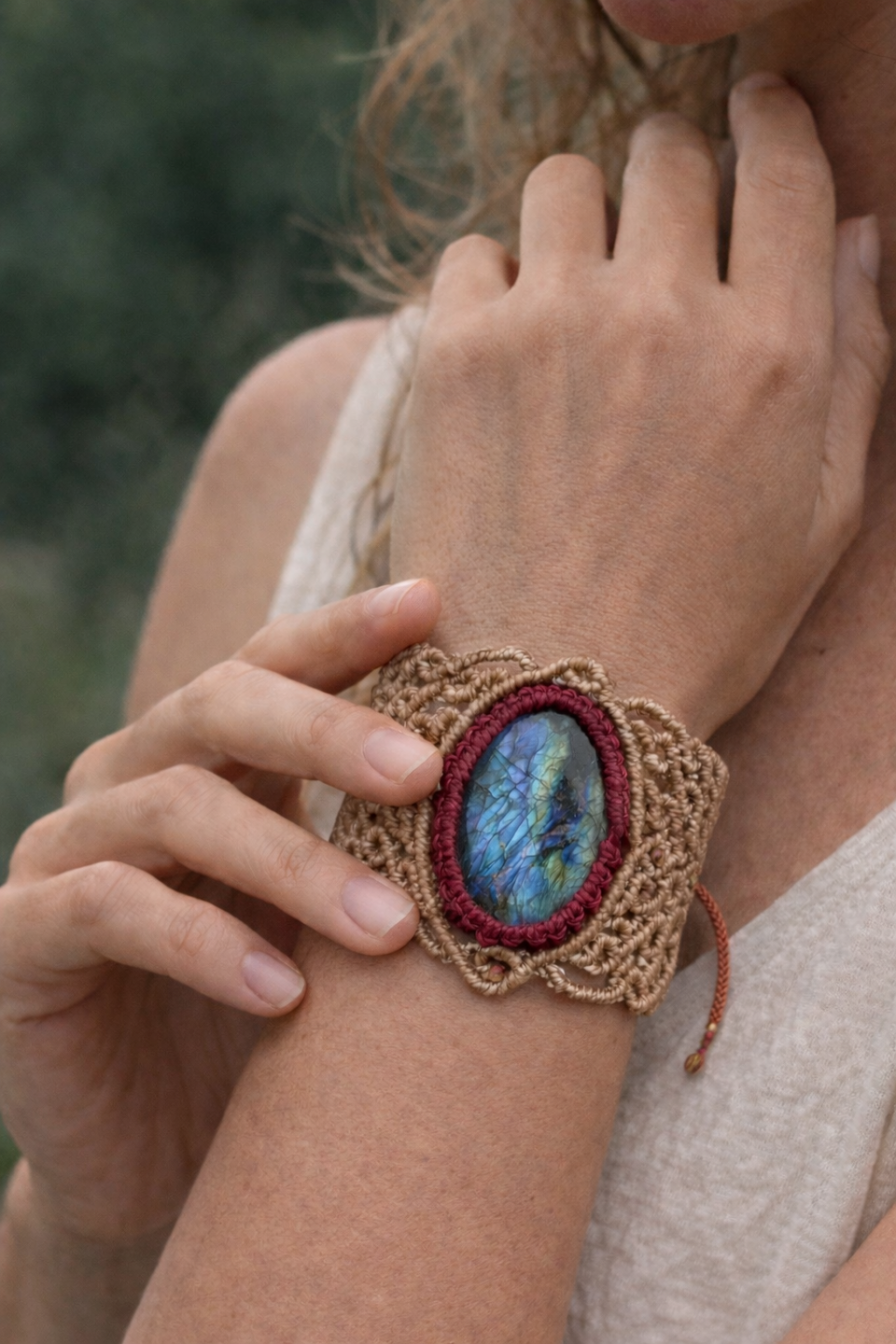 Brazalete con labradorita espectrolite