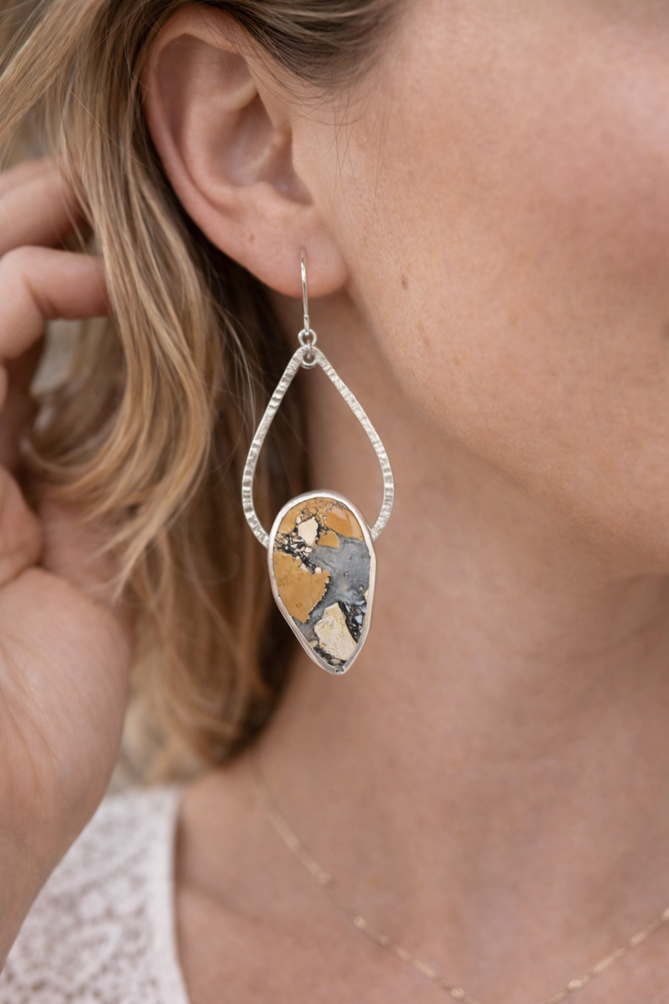 Pendientes de jaspe maligano en plata de ley