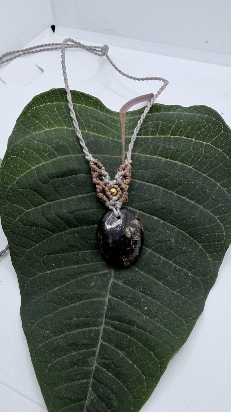 Collar con hiperstena