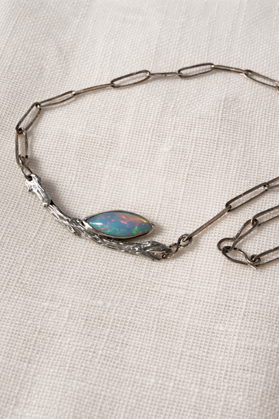 Collar Savia con Opalo etíope