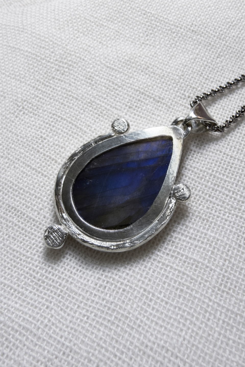 e1758718-2dde-4e07-846c-f205b84d79c9