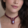 gargantilla de macrame con piedra luna