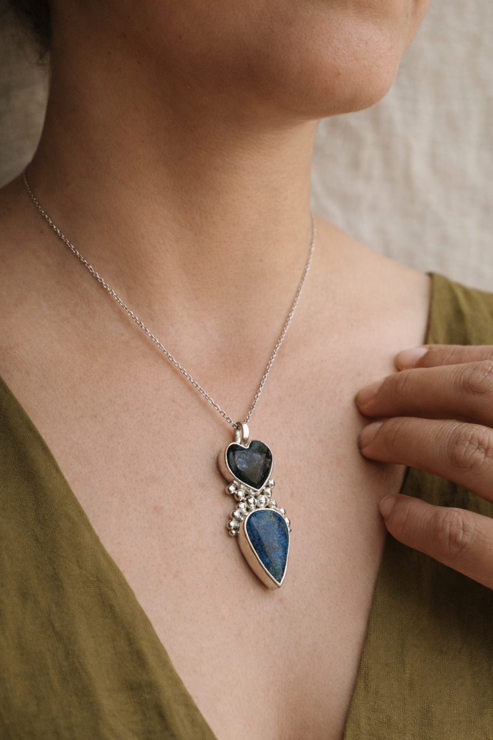 Collar doble con labradorita y azurita en plata